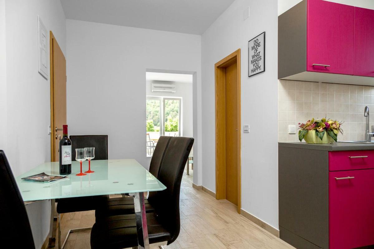 Dubravka Apartmani Mokošica エクステリア 写真