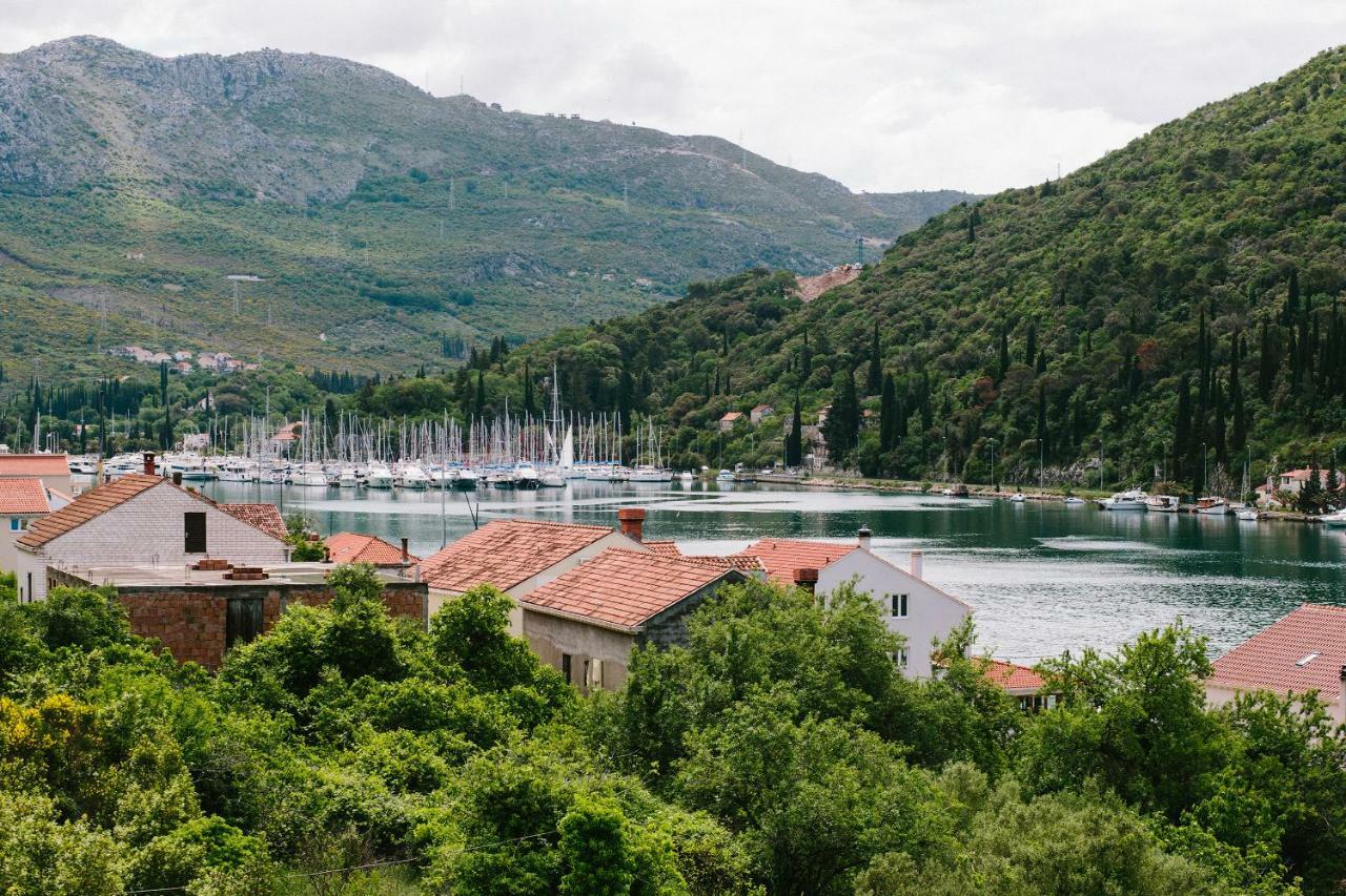 Dubravka Apartmani Mokošica エクステリア 写真