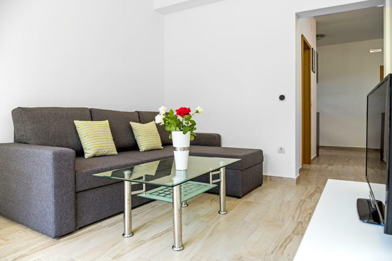Dubravka Apartmani Mokošica エクステリア 写真