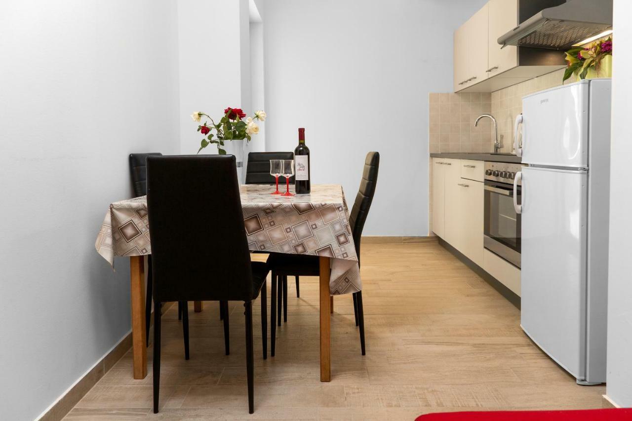 Dubravka Apartmani Mokošica エクステリア 写真